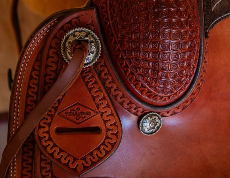 TEAM ROPER SADDLE 14" CHESTNUT WITH BOX STAMPING