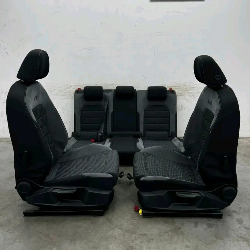 Intérieur R-Line -VW Golf 7 Break