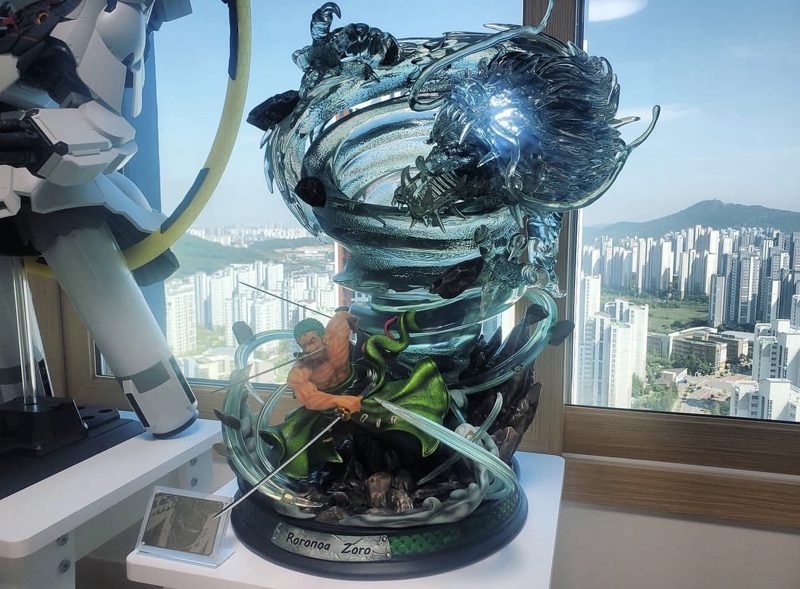 Statue modèle figurines en résine One Piece Roronoa Zoro la corde noire tornade