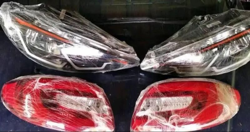 Optiques Peugeot 206 – Phares avant & Feux arrière – État neuf