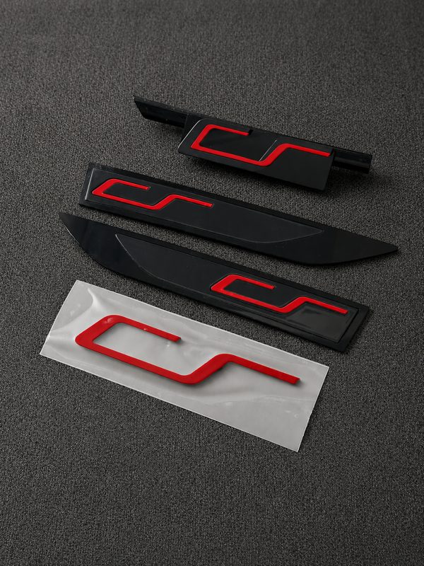 Logo CS pour Volkswagen Golf 8 GTI
