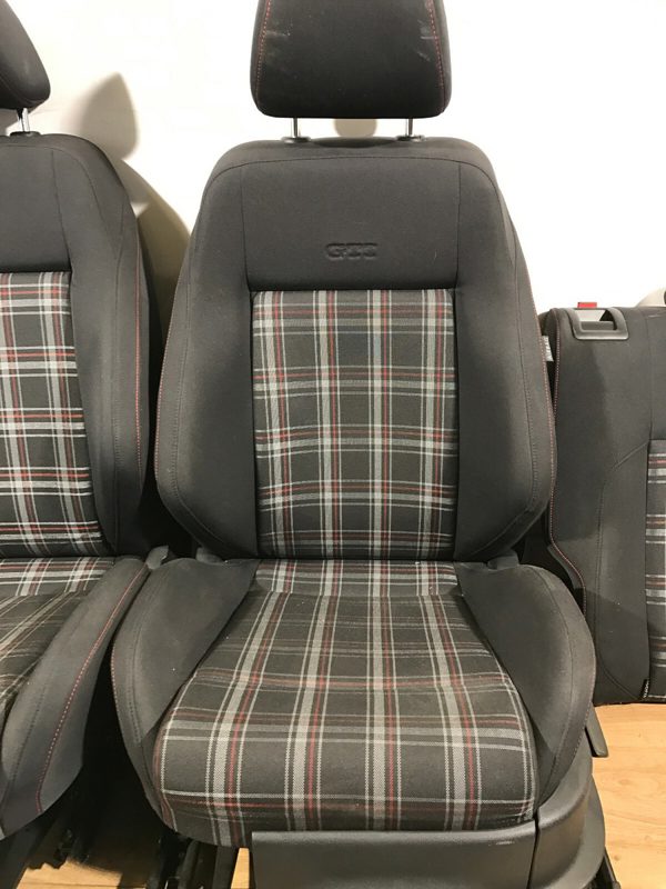 Aménagement intérieur sièges VW Polo 6R GTI année 2012 siège 4/5 portes équipeme