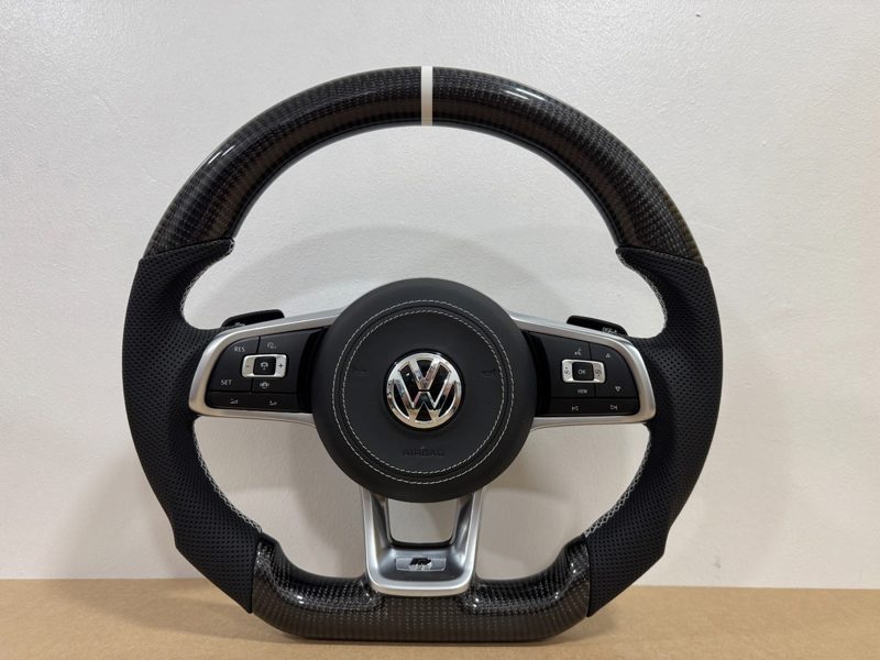 Volant carbone VW Tiguan II Arteon Passat B8 T-Roc R-Line DSG ACC