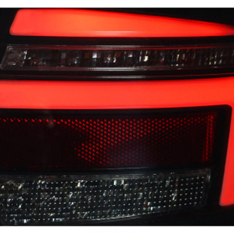 Feux arrière à LED Audi A3 8P Sportback 03-08 avec clignotants dynamiques en optique 8V Facelift noir/fumé