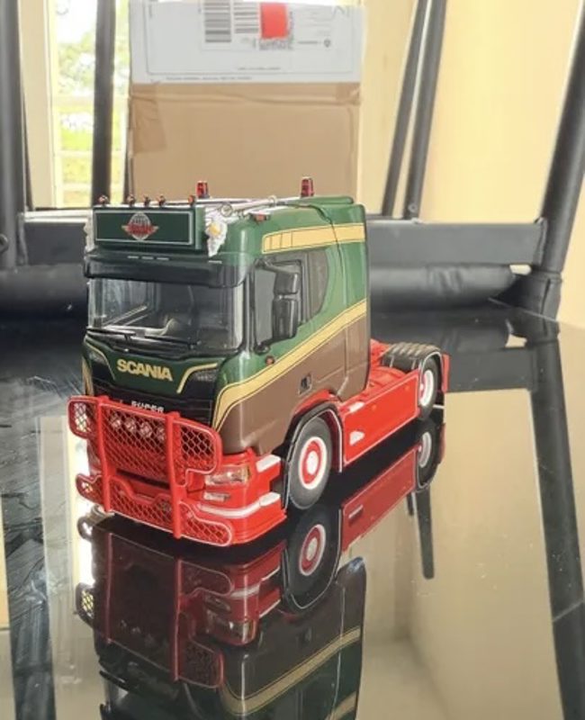 SCANIA Transport EVENISSE