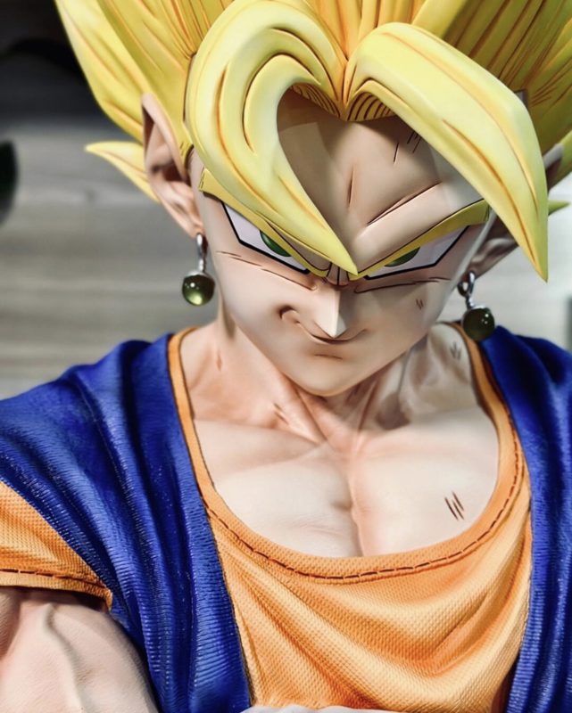 Vegito Bust | Ultimate Power Unleashed!
