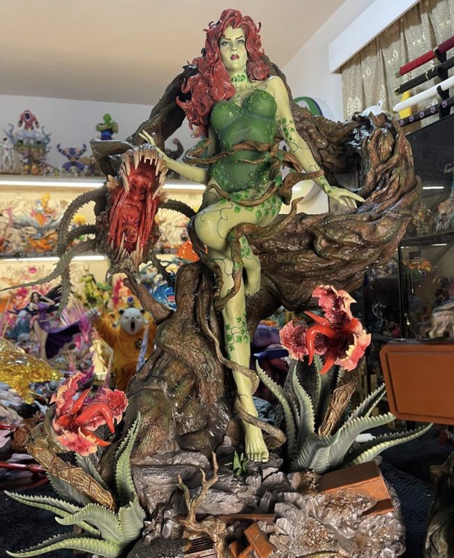 Prime 1 Studio Batman Hush Poison Ivy 1:3 Statue (Standard)