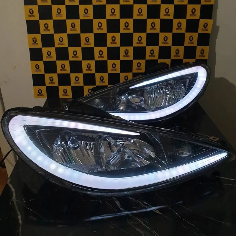 Kit de phares LED multicolores – Peugeot 206