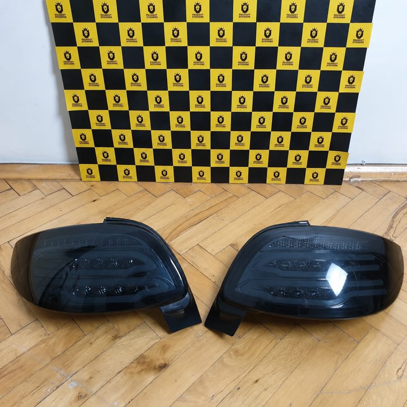 Feux arrière Peugeot 206 